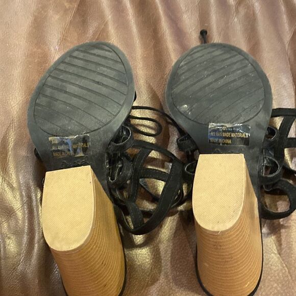 Qupid black lace up heeled sandals - Picture 5 of 6